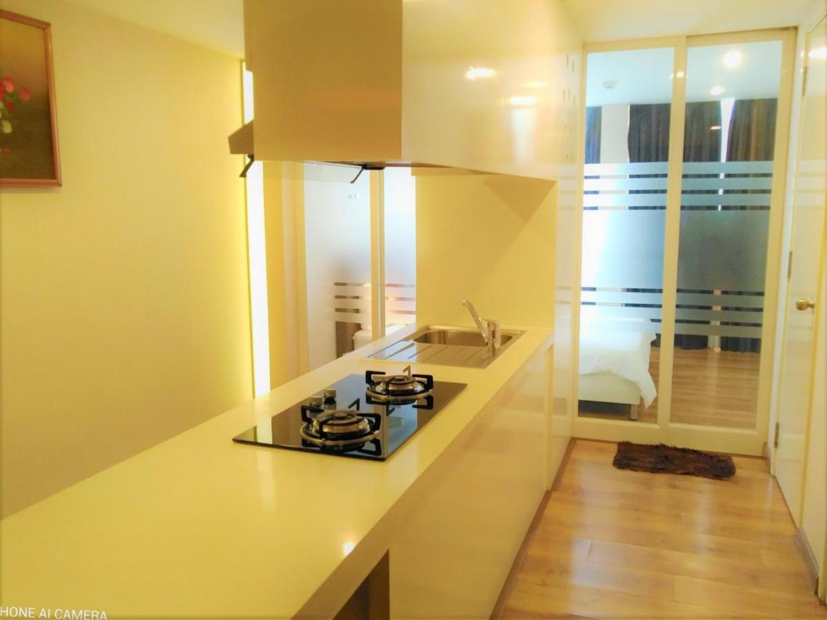 Mcgallery Art - Lucky Suite's & TP. Hồ Chí Minh
